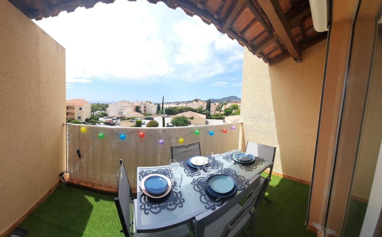 Superbe Appartement Avec Balcon Vue Mer ! Carqueiranne Exteriér fotografie